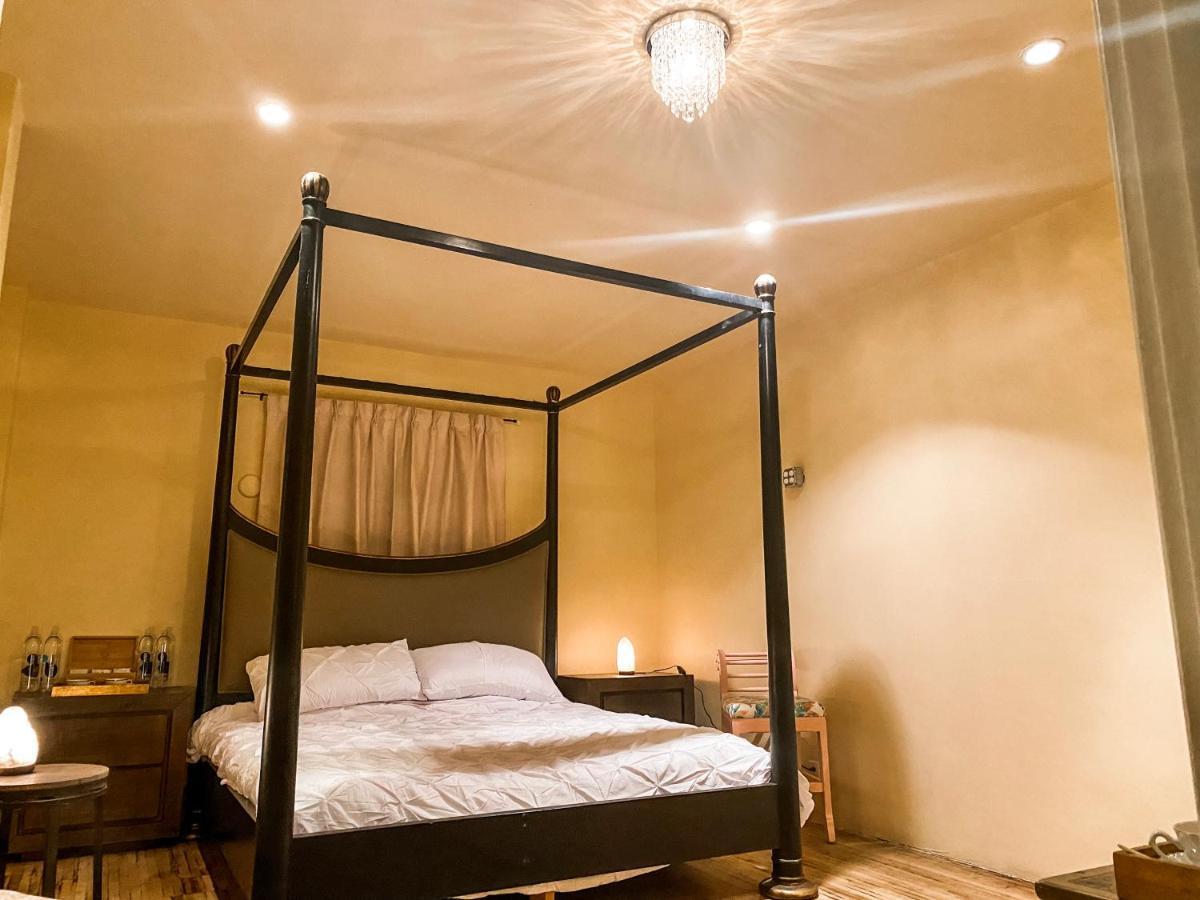 Island Girl Spa + Bed And Breakfast ลอสแอนเจลิส ภายนอก รูปภาพ